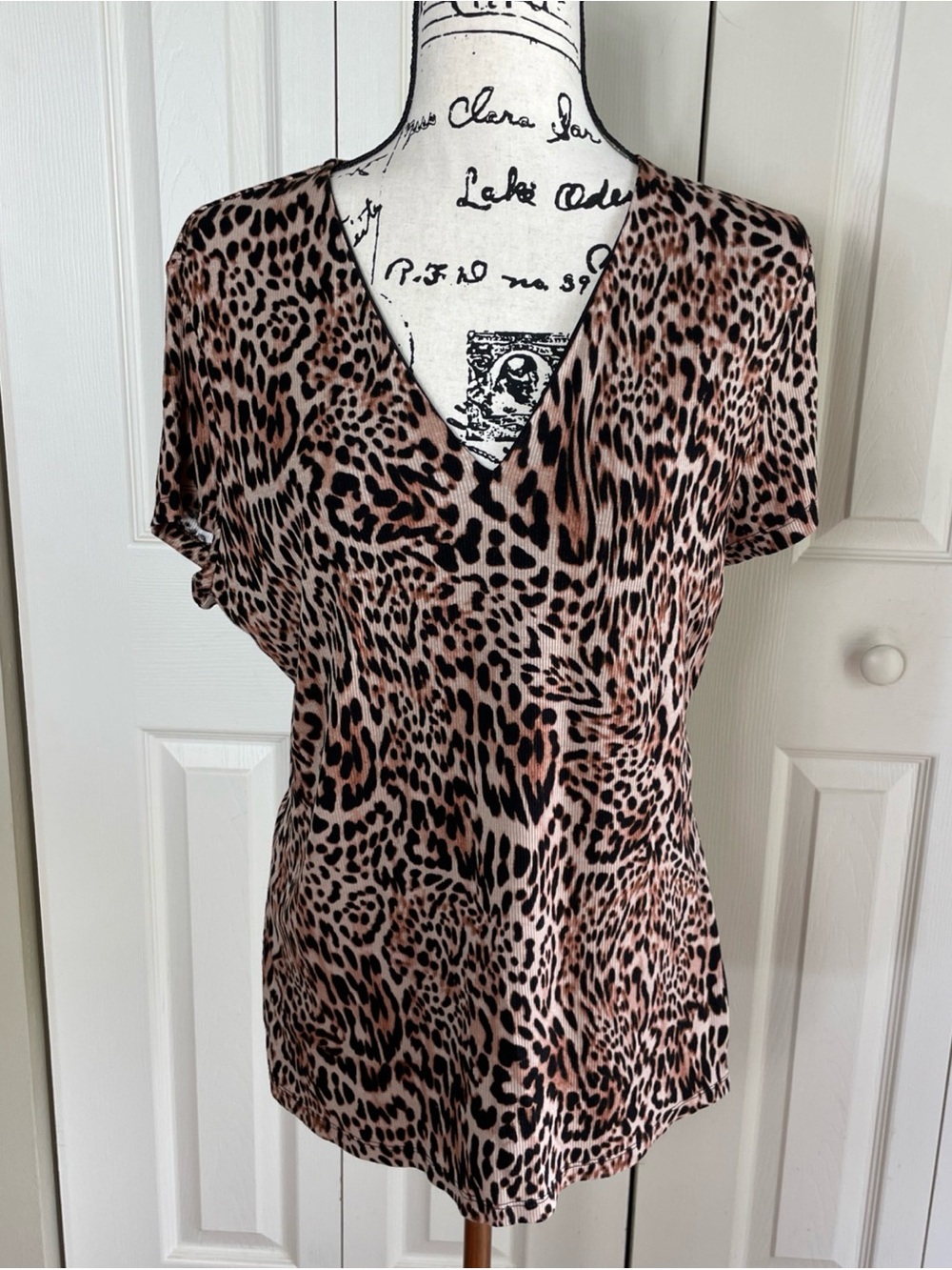 INC Women's Black & Brown Animal Print Short Sleeve Top  Size XL